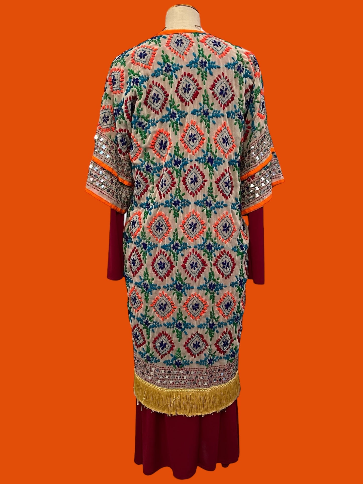 Cotton and gold kimono coat, embroidered